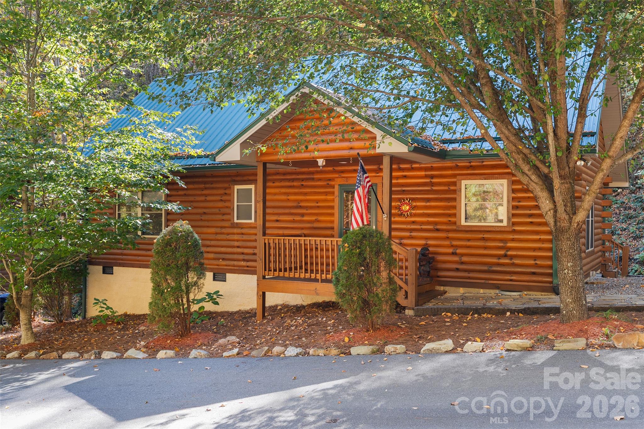 77 Trapper Lane, Waynesville