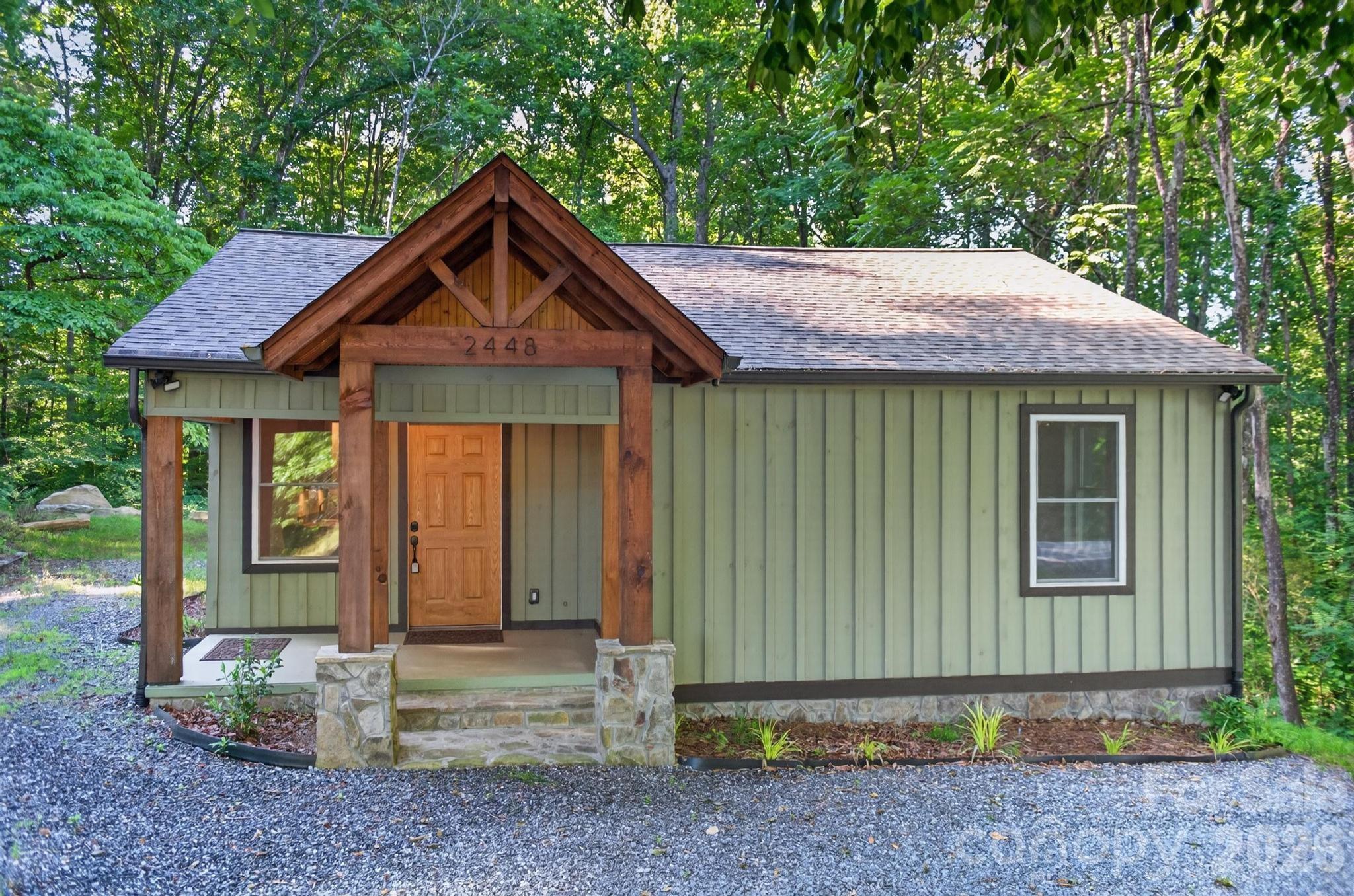 2448 Alfred Hartley Road, Lenoir