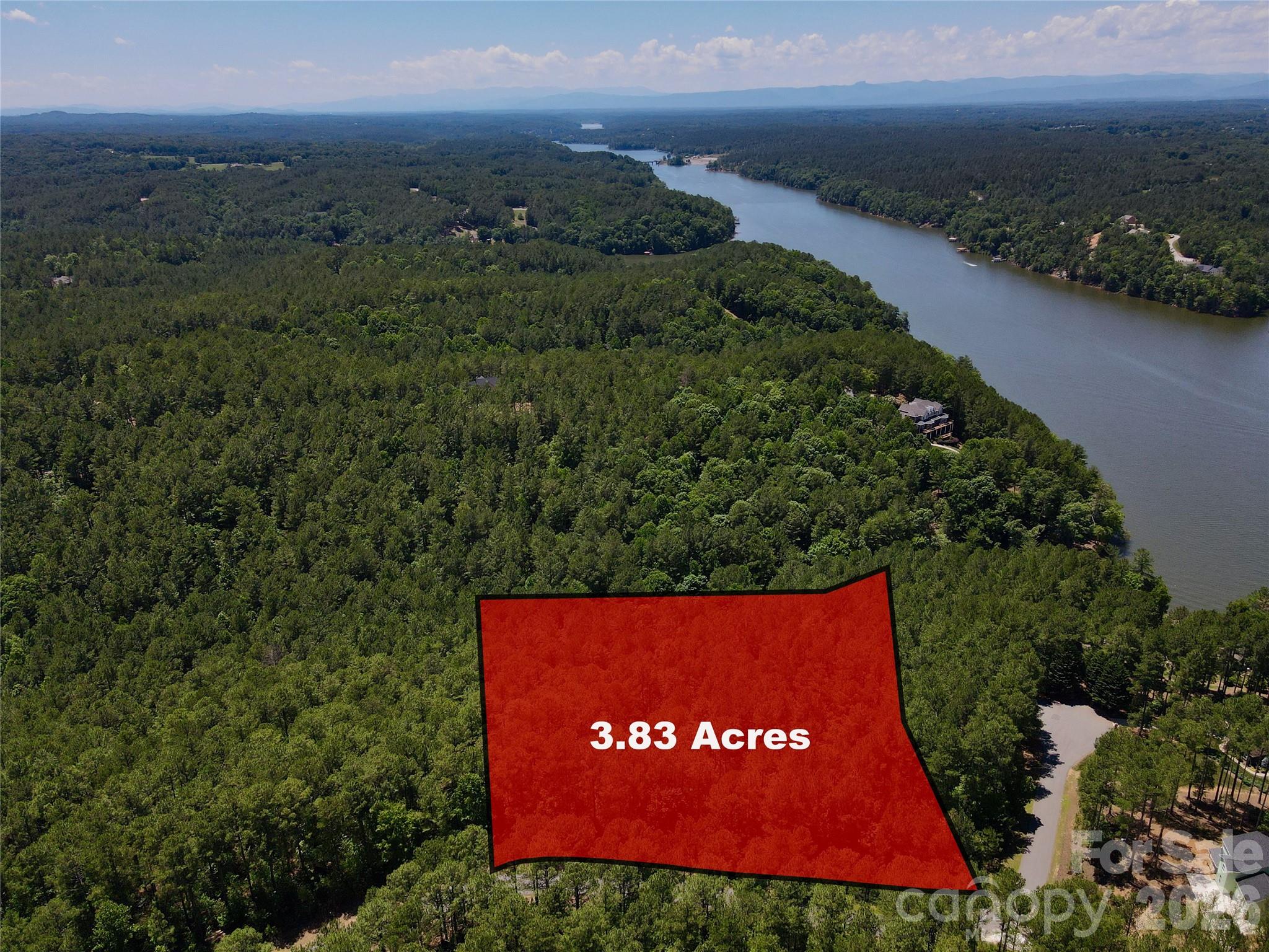 1175 HIDDEN COVE Lane, Connelly Springs