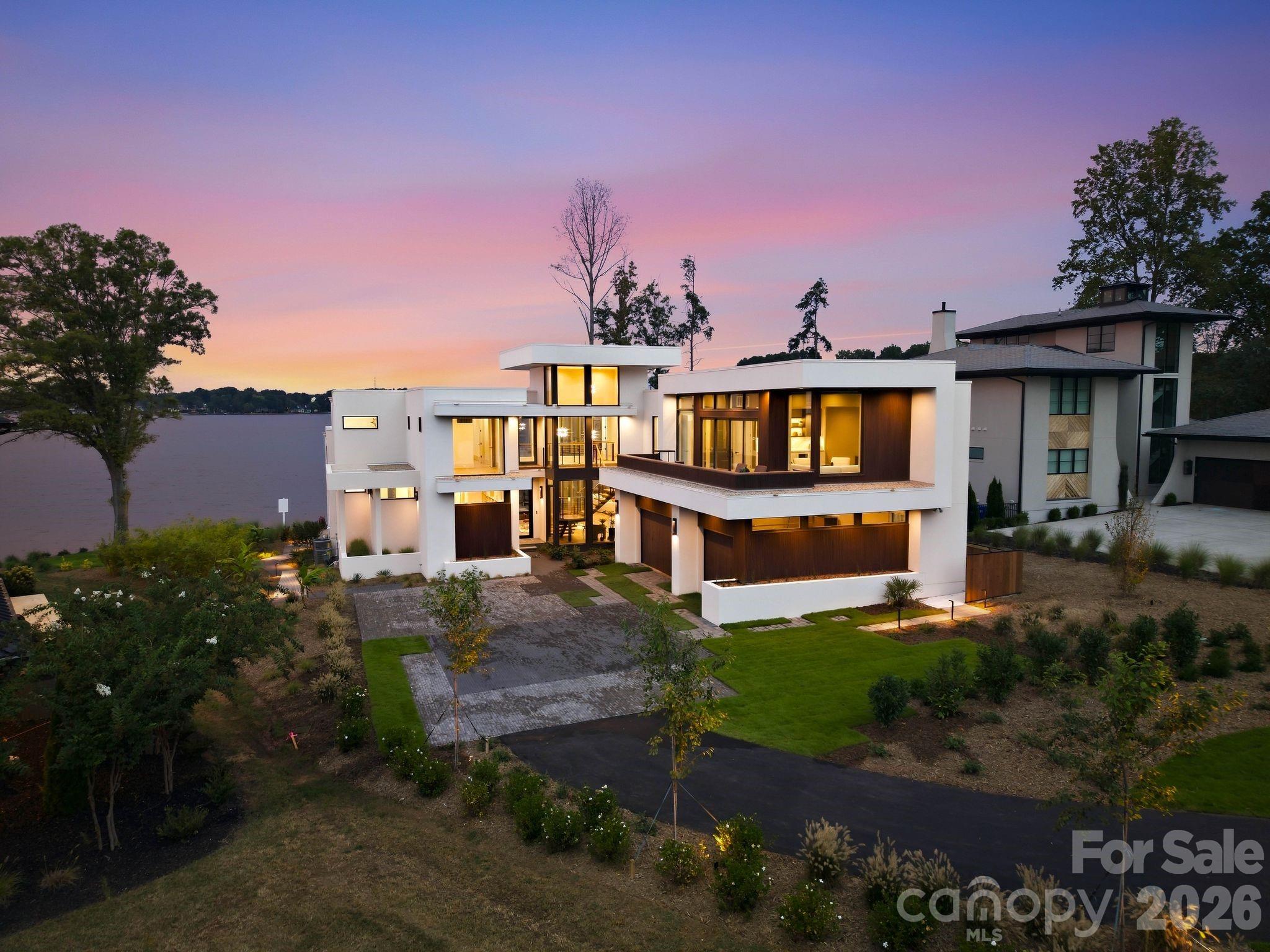 136 Potomac Lane, Mooresville, NC
