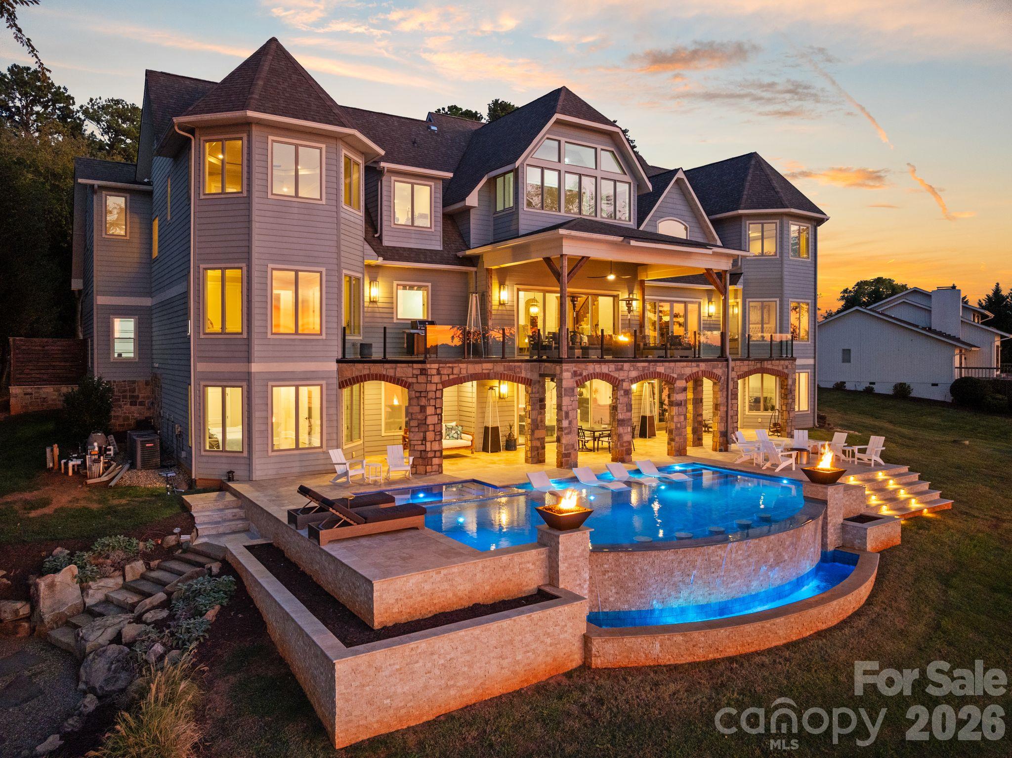 112 Birdsong Lane, Mooresville, NC