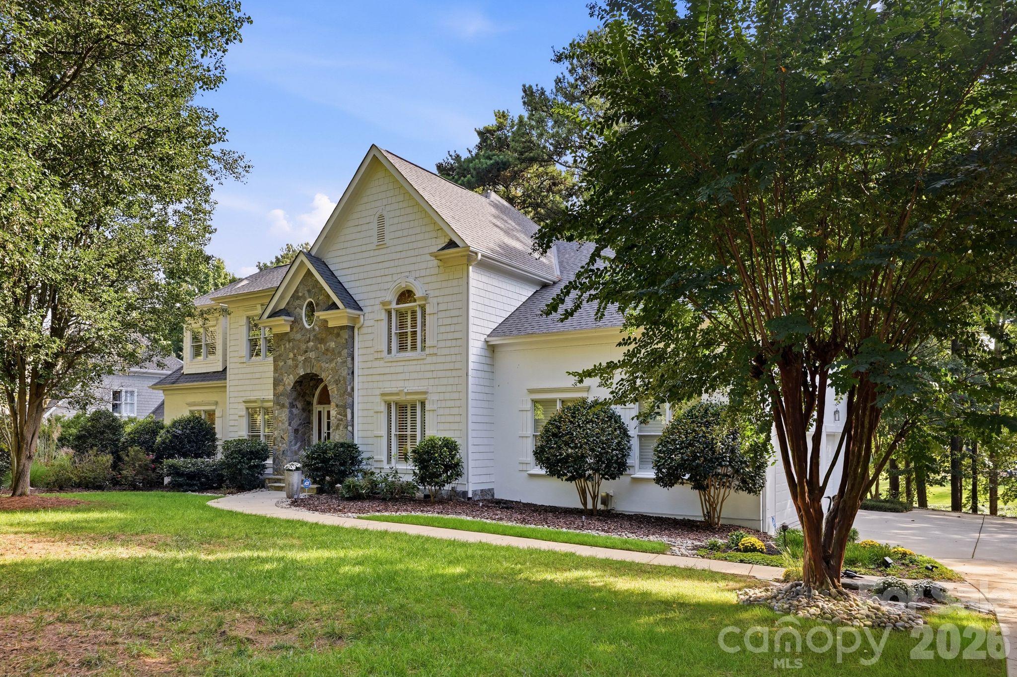 126 Great Point Drive, Mooresville, NC